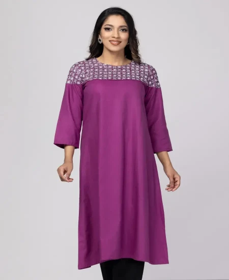 MAGENTA
